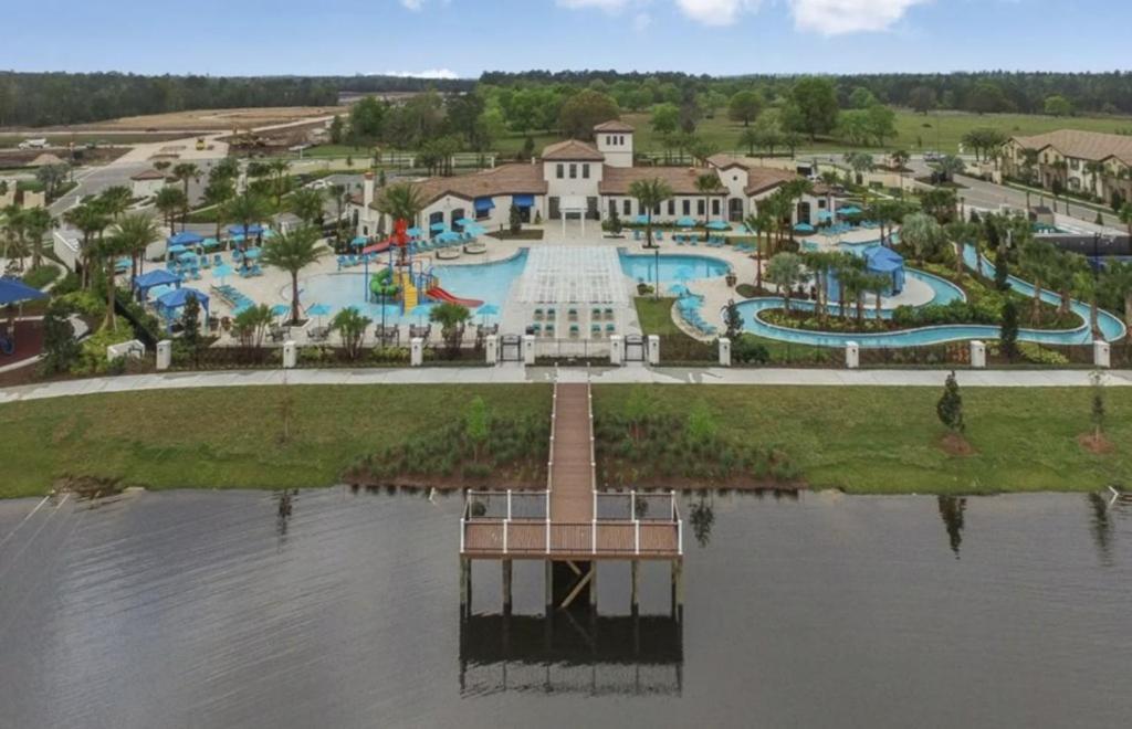 5 Bedrooms - 4,5 Bathrooms - Windsor At Westside 8928 Sa Orlando Extérieur photo