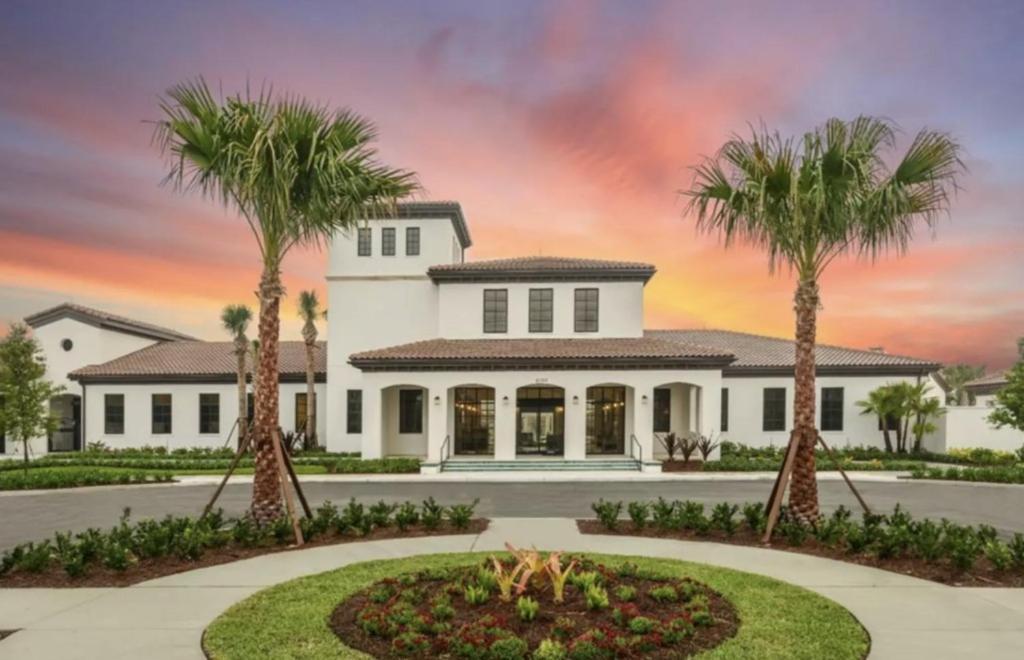 5 Bedrooms - 4,5 Bathrooms - Windsor At Westside 8928 Sa Orlando Extérieur photo