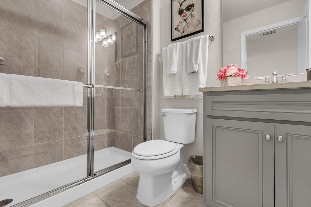 5 Bedrooms - 4,5 Bathrooms - Windsor At Westside 8928 Sa Orlando Extérieur photo